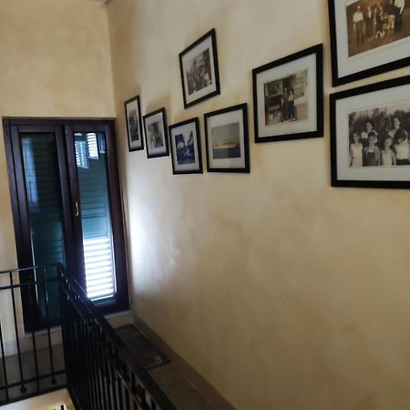 La Casa Dellamericano - Casa D'Epoca Anni '30 Aliano ภายนอก รูปภาพ
