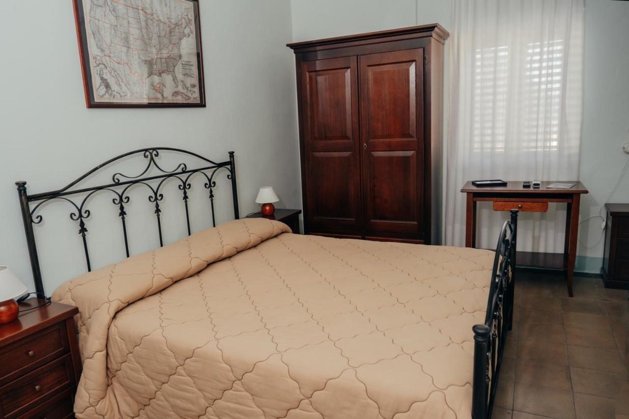 La Casa Dellamericano - Casa D'Epoca Anni '30 Aliano ภายนอก รูปภาพ