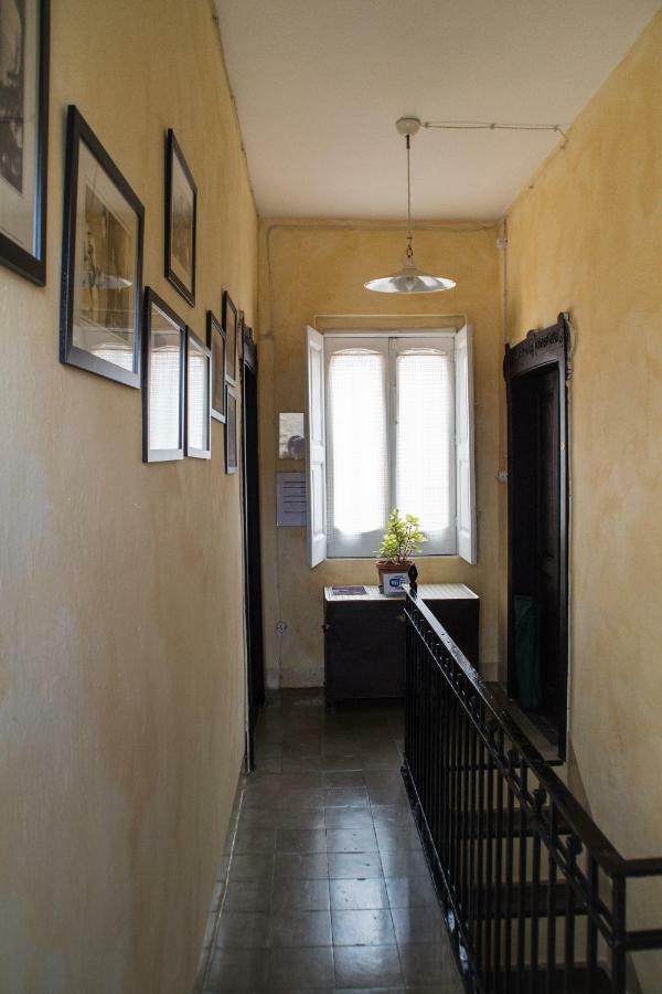 La Casa Dellamericano - Casa D'Epoca Anni '30 Aliano ภายนอก รูปภาพ